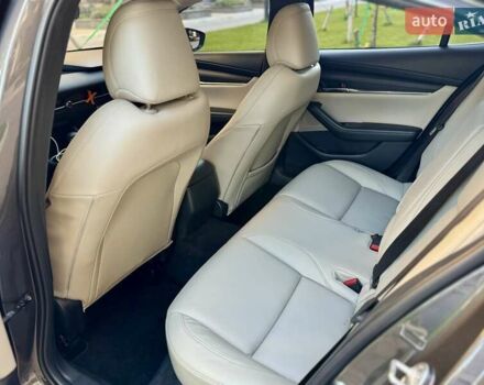 Сірий Мазда 3, об'ємом двигуна 2.49 л та пробігом 73 тис. км за 18800 $, фото 23 на Automoto.ua