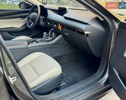 Сірий Мазда 3, об'ємом двигуна 2.49 л та пробігом 73 тис. км за 18800 $, фото 28 на Automoto.ua