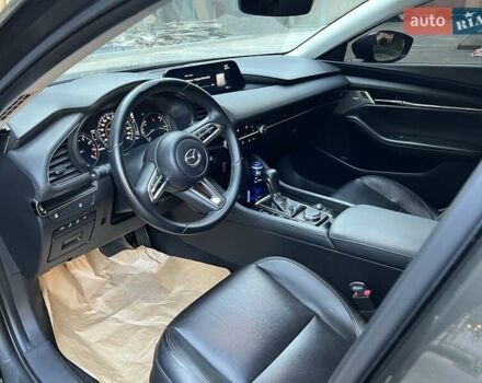 Серый Мазда 3, объемом двигателя 2.49 л и пробегом 143 тыс. км за 16100 $, фото 10 на Automoto.ua