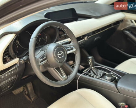 Сірий Мазда 3, об'ємом двигуна 2.49 л та пробігом 72 тис. км за 21999 $, фото 11 на Automoto.ua