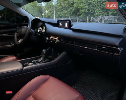 Серый Мазда 3, объемом двигателя 2.49 л и пробегом 16 тыс. км за 19900 $, фото 14 на Automoto.ua