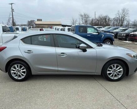 Серый Мазда 3, объемом двигателя 2 л и пробегом 75 тыс. км за 2000 $, фото 4 на Automoto.ua