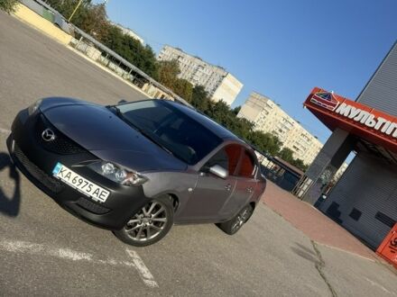 Серый Мазда 3, объемом двигателя 1.6 л и пробегом 250 тыс. км за 3504 $, фото 1 на Automoto.ua