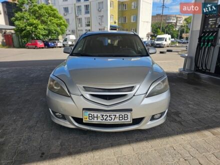 Серый Мазда 3, объемом двигателя 1.6 л и пробегом 198 тыс. км за 2999 $, фото 1 на Automoto.ua