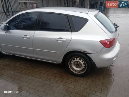 Сірий Мазда 3, об'ємом двигуна 1.6 л та пробігом 294 тис. км за 2500 $, фото 1 на Automoto.ua