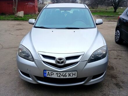 Серый Мазда 3, объемом двигателя 1.6 л и пробегом 320 тыс. км за 3800 $, фото 1 на Automoto.ua