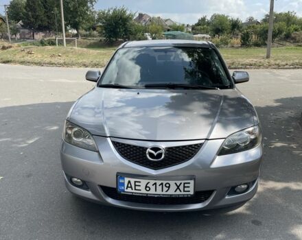Серый Мазда 3, объемом двигателя 1.6 л и пробегом 230 тыс. км за 3900 $, фото 1 на Automoto.ua