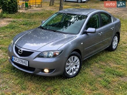 Сірий Мазда 3, об'ємом двигуна 1.6 л та пробігом 178 тис. км за 4500 $, фото 1 на Automoto.ua