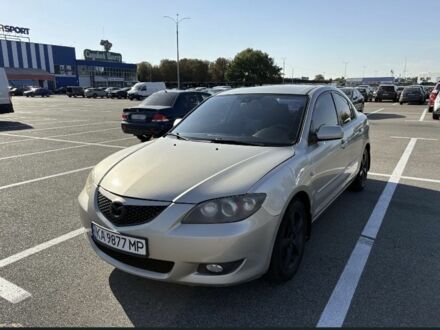 Сірий Мазда 3, об'ємом двигуна 1.6 л та пробігом 300 тис. км за 3900 $, фото 1 на Automoto.ua