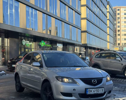 Серый Мазда 3, объемом двигателя 1.6 л и пробегом 367 тыс. км за 2900 $, фото 1 на Automoto.ua