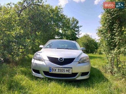 Мазда 3 2004 в Новой Ушице на Automoto.ua Серый Мазда 3, объемом двигателя 1.3 л и пробегом 214 тыс. км за 4299 $, фото 1 на Automoto.ua