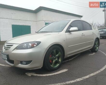 Серый Мазда 3, объемом двигателя 1.6 л и пробегом 300 тыс. км за 4800 $, фото 1 на Automoto.ua