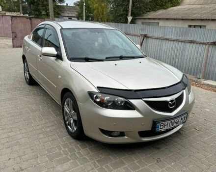 Серый Мазда 3, объемом двигателя 1.6 л и пробегом 150 тыс. км за 4500 $, фото 1 на Automoto.ua