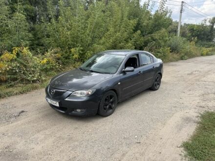 Сірий Мазда 3, об'ємом двигуна 1.6 л та пробігом 250 тис. км за 1997 $, фото 1 на Automoto.ua