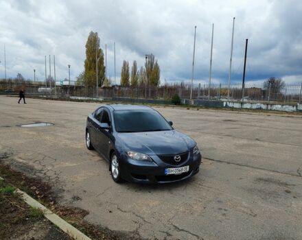 Серый Мазда 3, объемом двигателя 1.6 л и пробегом 250 тыс. км за 4000 $, фото 1 на Automoto.ua