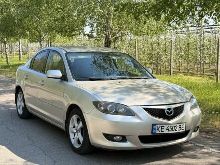 Серый Мазда 3, объемом двигателя 1.6 л и пробегом 214 тыс. км за 3750 $, фото 1 на Automoto.ua
