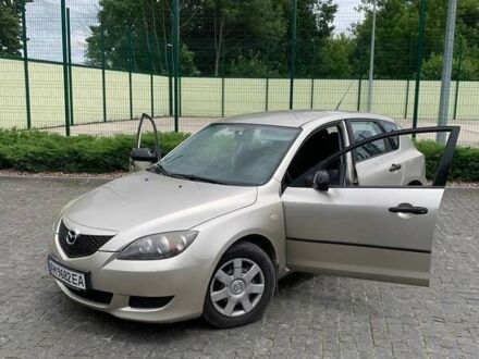 Серый Мазда 3, объемом двигателя 1.3 л и пробегом 240 тыс. км за 4100 $, фото 1 на Automoto.ua