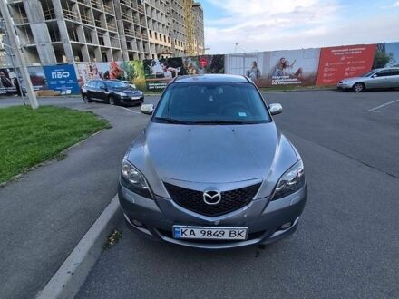 Сірий Мазда 3, об'ємом двигуна 2 л та пробігом 301 тис. км за 3700 $, фото 1 на Automoto.ua
