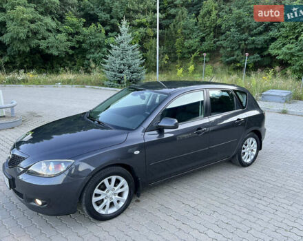 Серый Мазда 3, объемом двигателя 1.6 л и пробегом 181 тыс. км за 4999 $, фото 1 на Automoto.ua