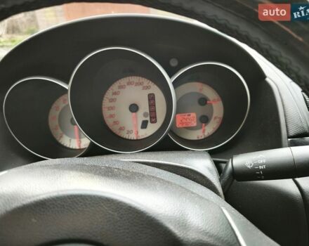 Серый Мазда 3, объемом двигателя 1.6 л и пробегом 297 тыс. км за 4900 $, фото 1 на Automoto.ua