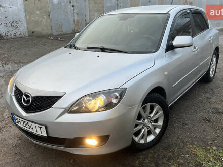 Сірий Мазда 3, об'ємом двигуна 1.6 л та пробігом 310 тис. км за 5400 $, фото 1 на Automoto.ua