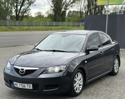 Серый Мазда 3, объемом двигателя 2 л и пробегом 200 тыс. км за 4600 $, фото 1 на Automoto.ua