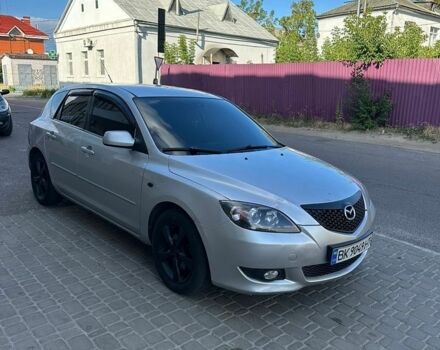 Серый Мазда 3, объемом двигателя 1.6 л и пробегом 374 тыс. км за 3800 $, фото 1 на Automoto.ua
