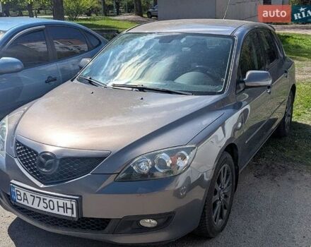 Серый Мазда 3, объемом двигателя 1.6 л и пробегом 171 тыс. км за 5200 $, фото 1 на Automoto.ua