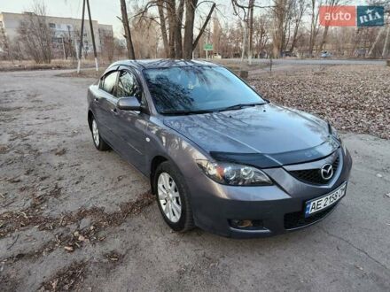 Мазда 3 2006 у Синельниковом на Automoto.ua Сірий Мазда 3, об'ємом двигуна 1.6 л та пробігом 230 тис. км за 4200 $, фото 1 на Automoto.ua