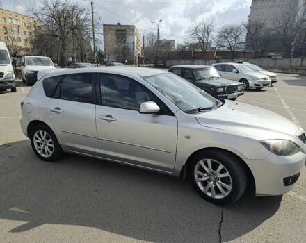 Серый Мазда 3, объемом двигателя 1.6 л и пробегом 180 тыс. км за 4200 $, фото 1 на Automoto.ua