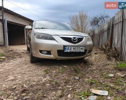 Сірий Мазда 3, об'ємом двигуна 1.6 л та пробігом 297 тис. км за 4500 $, фото 1 на Automoto.ua