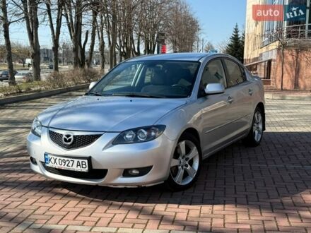 Серый Мазда 3, объемом двигателя 2 л и пробегом 235 тыс. км за 3999 $, фото 1 на Automoto.ua