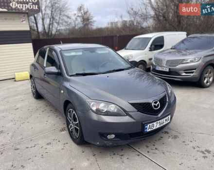 Серый Мазда 3, объемом двигателя 2 л и пробегом 299 тыс. км за 4300 $, фото 1 на Automoto.ua