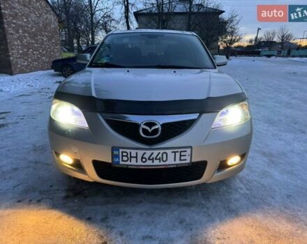 Сірий Мазда 3, об'ємом двигуна 1.6 л та пробігом 220 тис. км за 4600 $, фото 1 на Automoto.ua