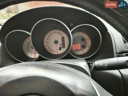 Сірий Мазда 3, об'ємом двигуна 1.6 л та пробігом 297 тис. км за 4600 $, фото 1 на Automoto.ua