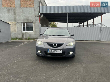 Мазда 3 2006 в Ровно на Automoto.ua Серый Мазда 3, объемом двигателя 1.6 л и пробегом 300 тыс. км за 5800 $, фото 1 на Automoto.ua