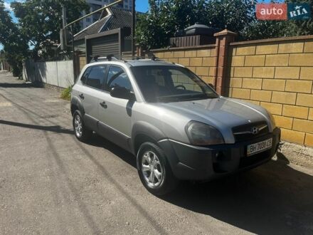 Сірий Мазда 3, об'ємом двигуна 1.6 л та пробігом 215 тис. км за 4500 $, фото 1 на Automoto.ua