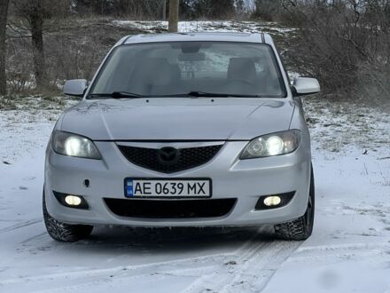 Сірий Мазда 3, об'ємом двигуна 1.6 л та пробігом 200 тис. км за 5400 $, фото 1 на Automoto.ua