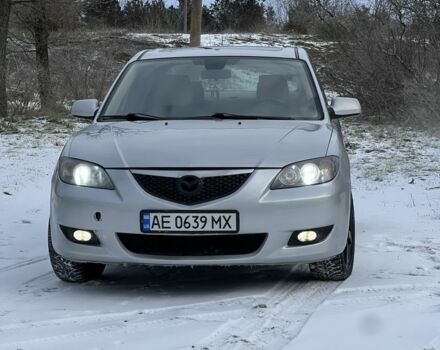 Сірий Мазда 3, об'ємом двигуна 1.6 л та пробігом 200 тис. км за 5400 $, фото 1 на Automoto.ua