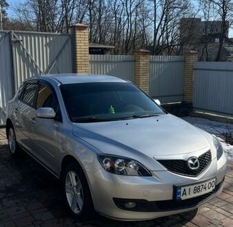 Сірий Мазда 3, об'ємом двигуна 1.6 л та пробігом 200 тис. км за 5600 $, фото 1 на Automoto.ua