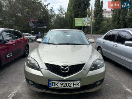 Серый Мазда 3, объемом двигателя 1.6 л и пробегом 232 тыс. км за 5400 $, фото 1 на Automoto.ua