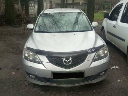 Серый Мазда 3, объемом двигателя 1.6 л и пробегом 175 тыс. км за 5500 $, фото 1 на Automoto.ua