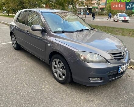 Серый Мазда 3, объемом двигателя 2 л и пробегом 298 тыс. км за 4500 $, фото 1 на Automoto.ua