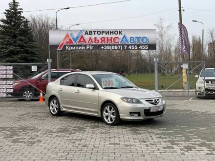 Сірий Мазда 3, об'ємом двигуна 2 л та пробігом 184 тис. км за 5400 $, фото 1 на Automoto.ua