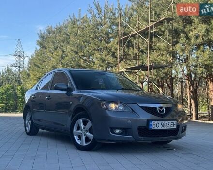 Серый Мазда 3, объемом двигателя 1.6 л и пробегом 220 тыс. км за 3850 $, фото 1 на Automoto.ua