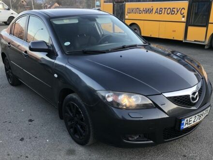 Мазда 3 2007 в Рахове на Automoto.ua Серый Мазда 3, объемом двигателя 1.6 л и пробегом 323 тыс. км за 2700 $, фото 1 на Automoto.ua