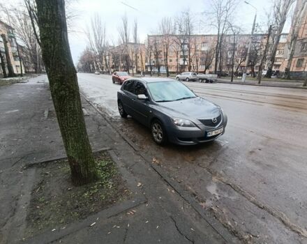 Сірий Мазда 3, об'ємом двигуна 1.6 л та пробігом 295 тис. км за 4500 $, фото 1 на Automoto.ua
