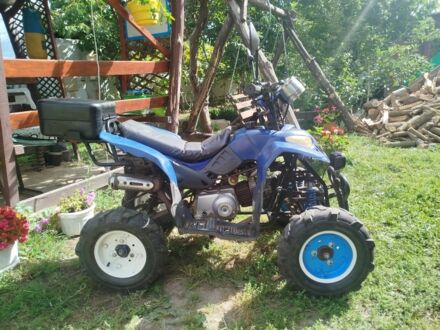 Сірий Мазда 3, об'ємом двигуна 1.6 л та пробігом 182 тис. км за 4700 $, фото 1 на Automoto.ua