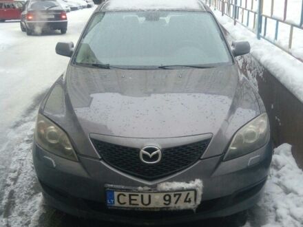 Сірий Мазда 3, об'ємом двигуна 1.6 л та пробігом 200 тис. км за 1900 $, фото 1 на Automoto.ua