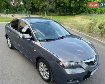 Серый Мазда 3, объемом двигателя 1.6 л и пробегом 149 тыс. км за 5200 $, фото 1 на Automoto.ua